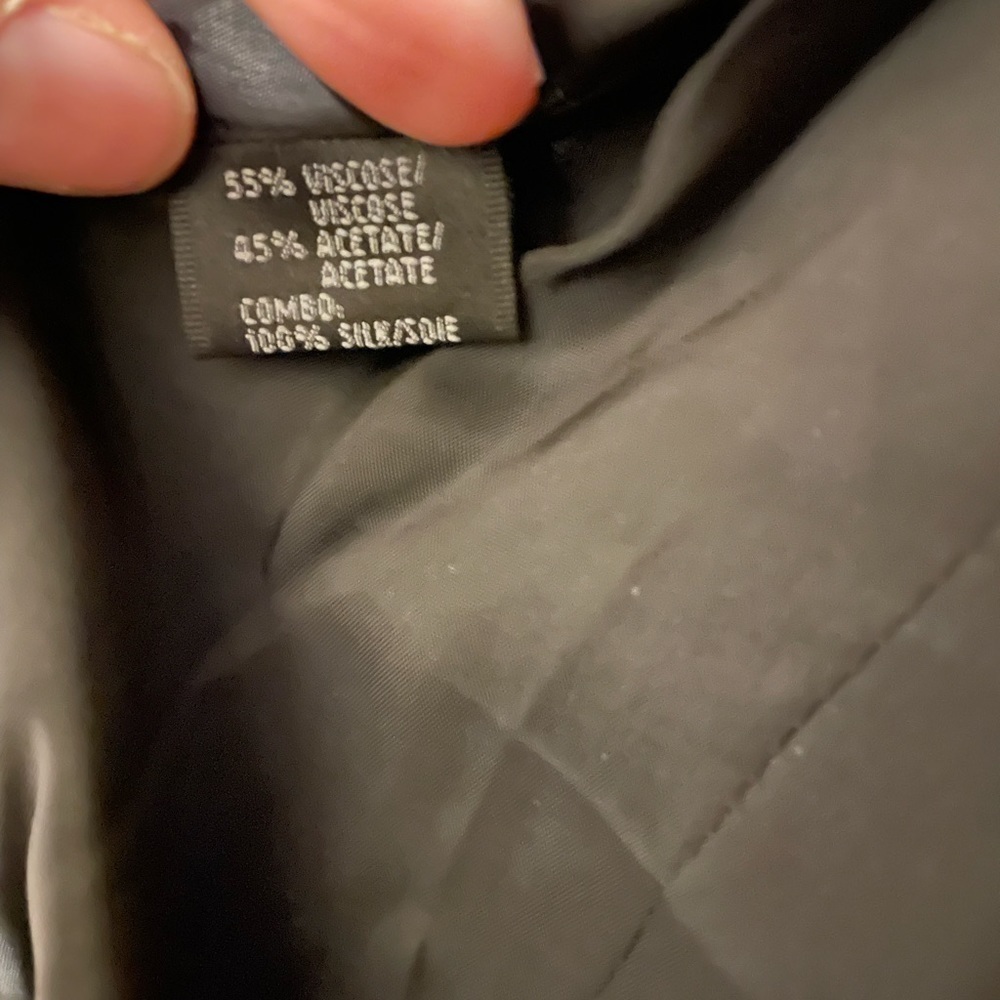Lafayette 148 silk trim blazer. - Picture 5 of 9